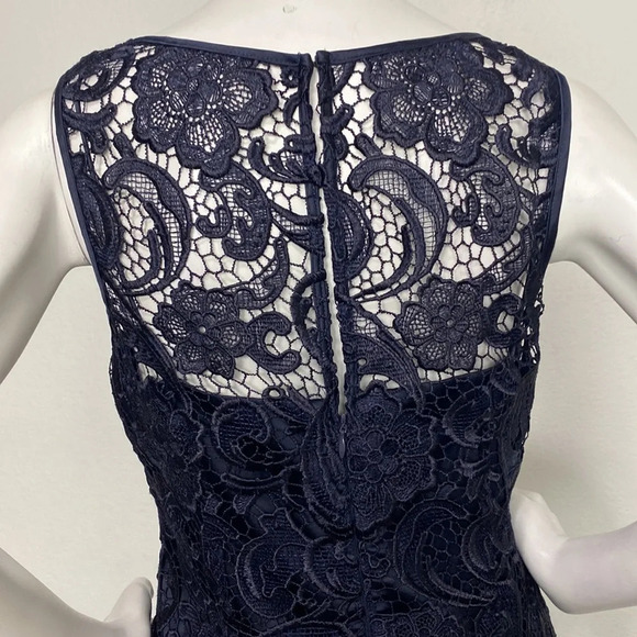 Adrianna Papell Navy Blue Floral Guipure Lace Sleeveless Sheath Dress Size 8 - Picture 7 of 12